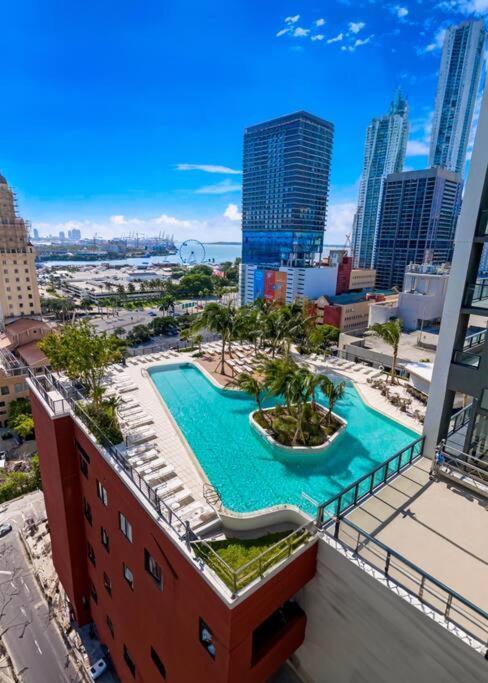 Apartamento Magic Amazing Balcony Ocean & City, View Pool,spa Resort,heart Of Downtown,wow!